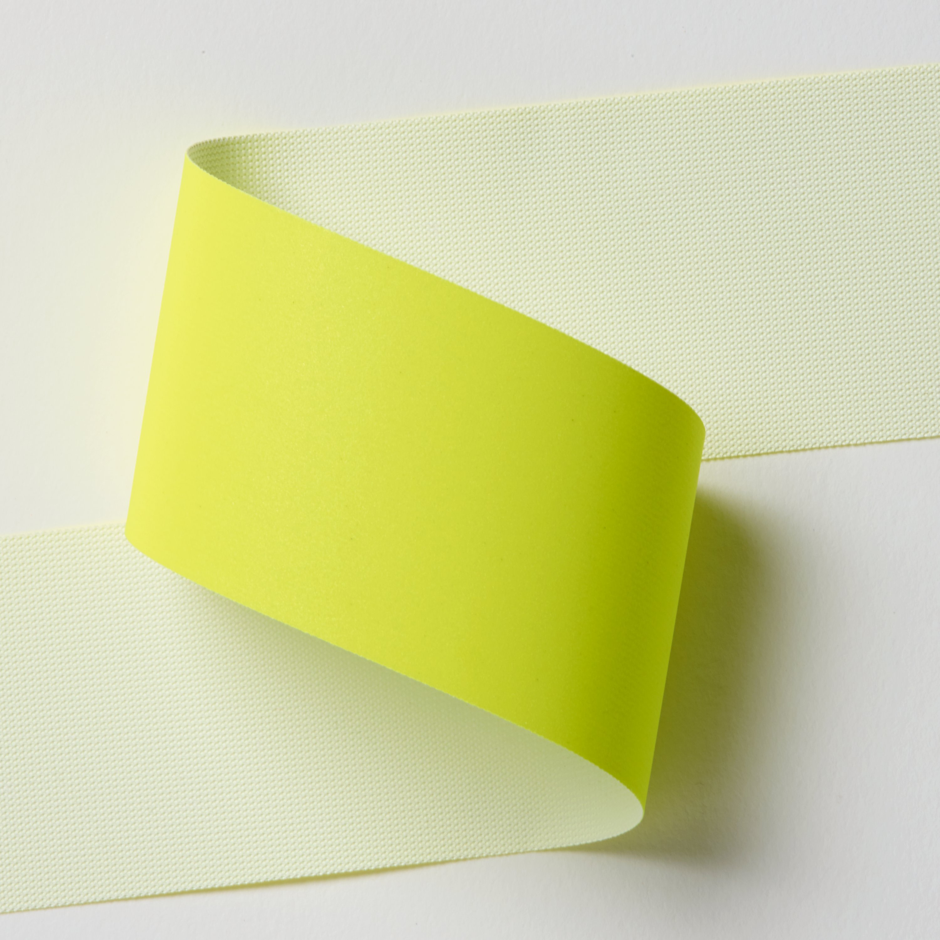 Matériau réfléchissant 3M™ Scotchlite™ 8987, jaune citron fluorescent, 25,4 mm x 100 m